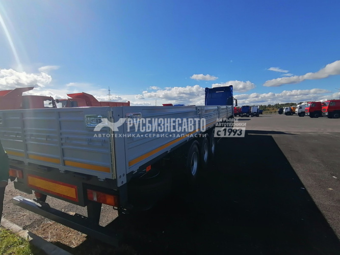 Купить Полуприцеп бортовой МАЗ 975800-2010 трехосный в компании Русбизнесавто - изображение 5