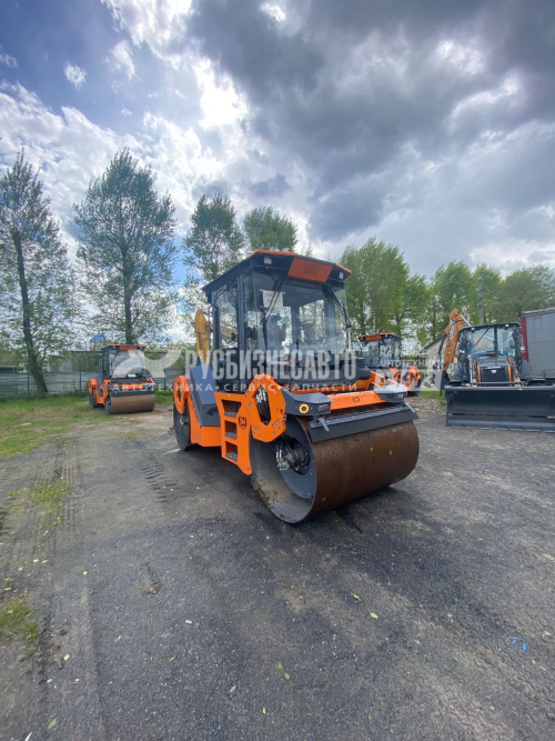 Купить Каток дорожный двухвальцовый вибрационный DM-10-VD (вес 10 т, шир полосы 1,7 м, ЯМЗ) в компании Русбизнесавто - изображение 18