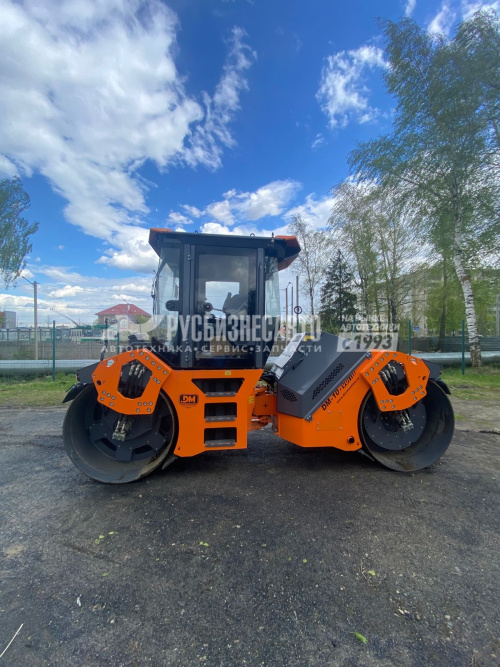 Купить Каток дорожный двухвальцовый вибрационный DM-10-VD (вес 10 т, шир полосы 1,7 м, ЯМЗ) в компании Русбизнесавто - изображение 15