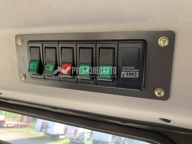 Купить Бульдозер гусеничный ZOOMLION ZD170-7H (кондиционер, гидростатика, гусеница 510мм,без рыхлителя) в компании Русбизнесавто - изображение 4