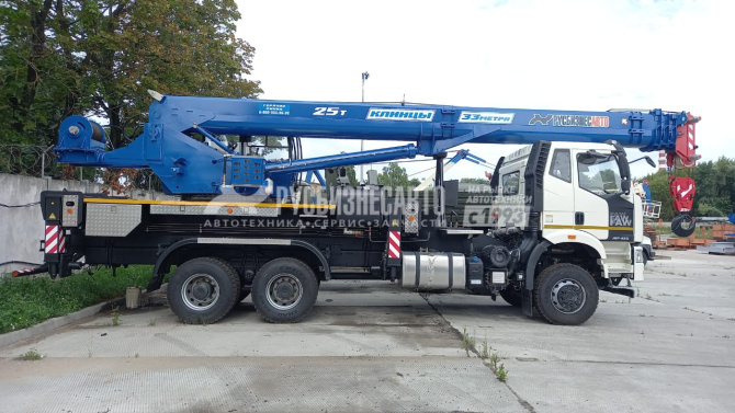 Купить КС 55713-9К-4В автокран 25т. (шасси FAW-3250) колесная формула 6х6 ОВОИД в компании Русбизнесавто - изображение 1