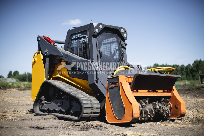 Купить Мини-погрузчик гусеничный ДСТ-Урал ПГ20 в компании Русбизнесавто - изображение 0