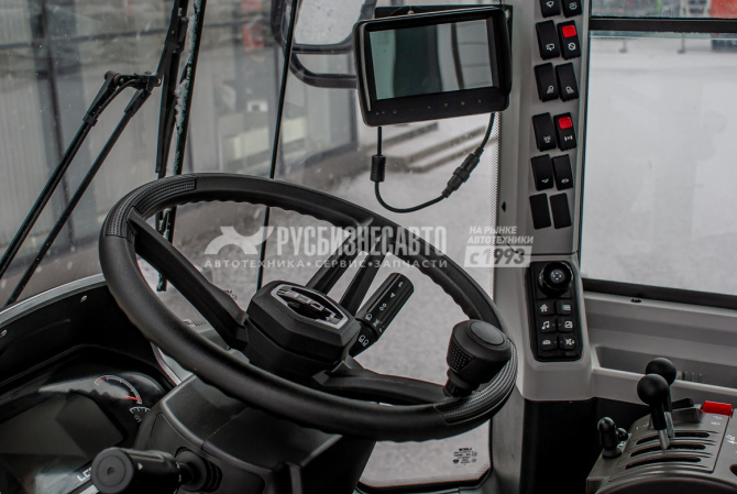 Купить Погрузчик фронтальный LGCE L975H (ковш 4,5 м стандартный, ROPS&FOPS, мокрые мосты) в компании Русбизнесавто - изображение 8