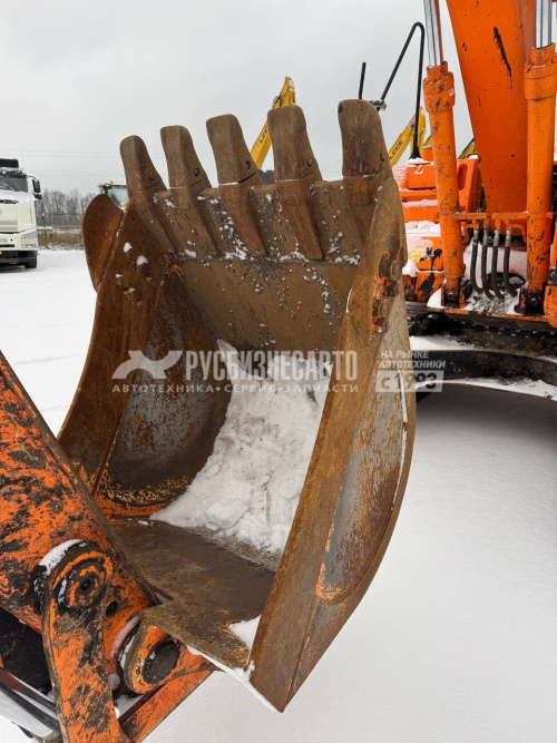 Купить Экскаватор гусеничный LONKING CDM6135 б/у (2022 г.в. 4 481 м/ч)(5688) - Сбер комис-Бронь Сбер в компании Русбизнесавто - изображение 8